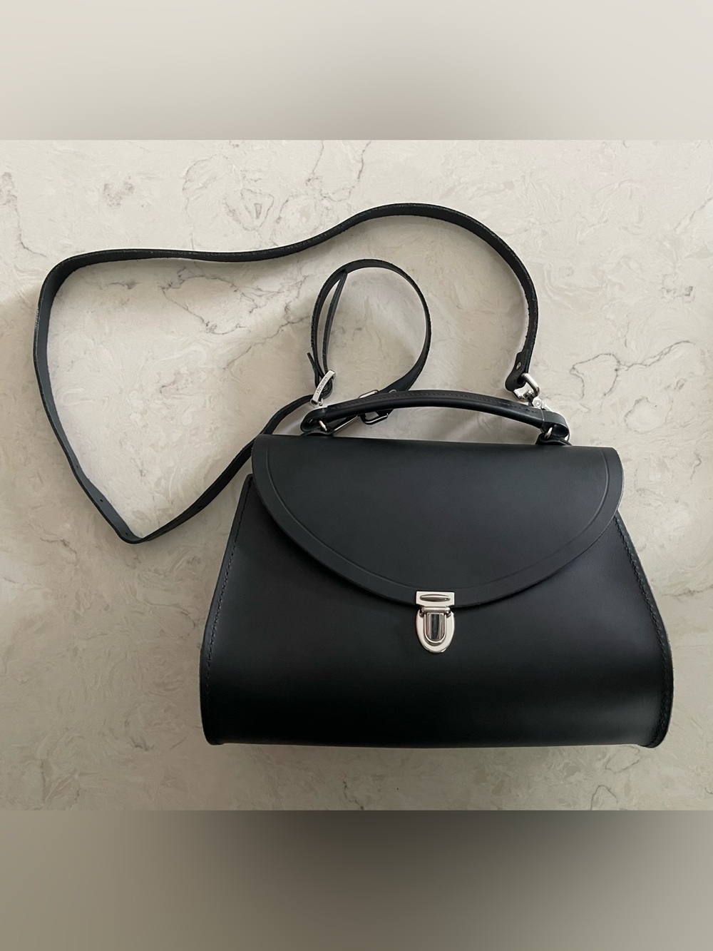 Cambridge Satchel Company Black Leather Poppy Crossbody Shoulder Bag - like new!
